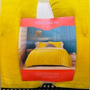 Velvet Tufted Stitch Quilt - Opalhouse Color Citron